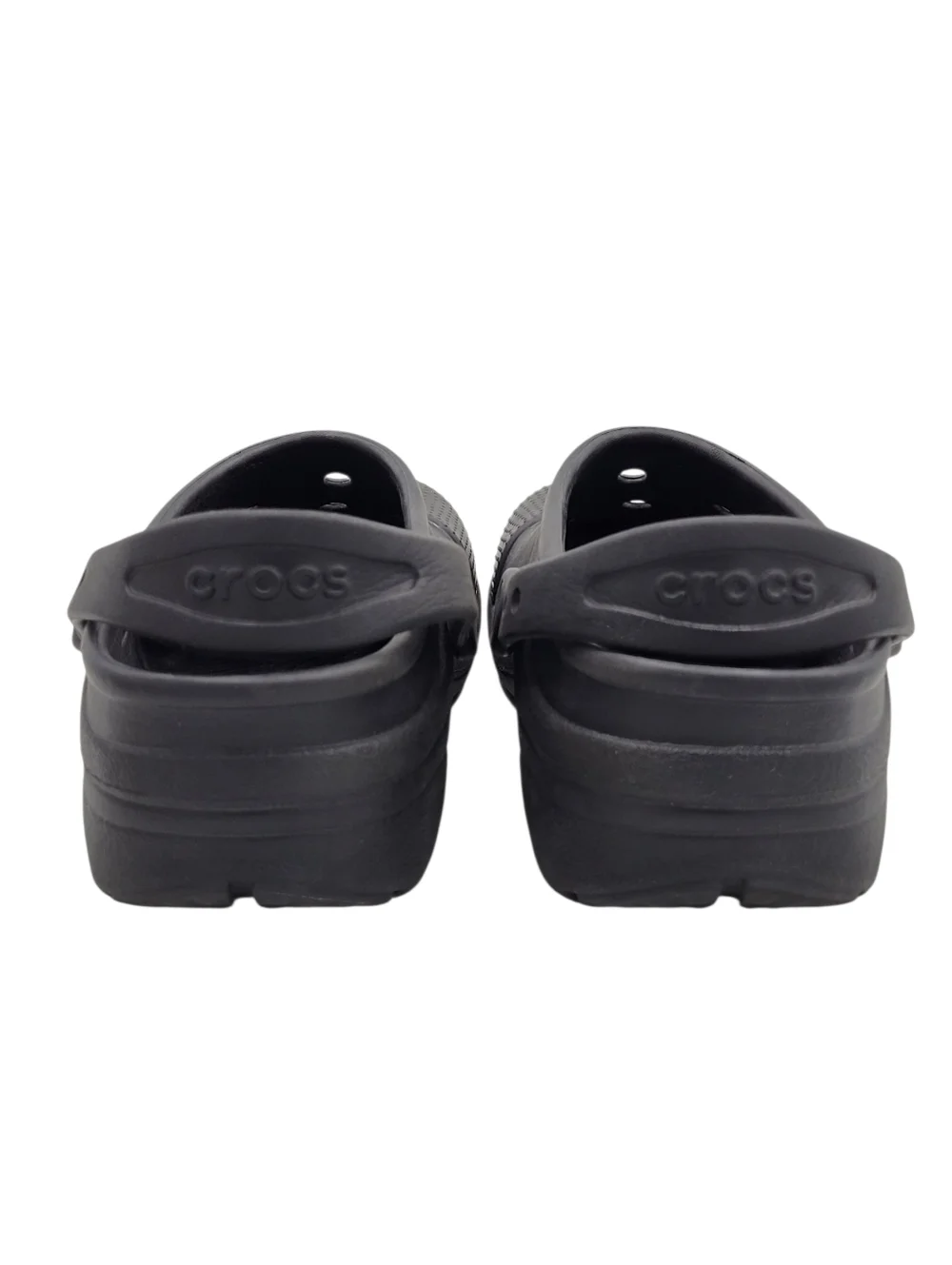 Crocs Classic Sandals Men Size 12 Black Pivoting Heel Strap Ventilation Ports